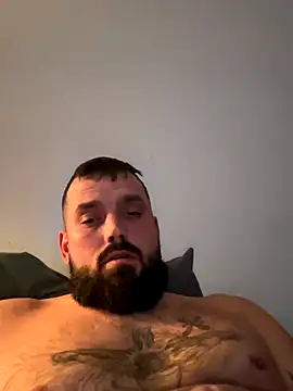 Snapshot of Halaras123 chatting on 11/05/25, 01:16 Halaras123 online show from 11/05/25, 01:16