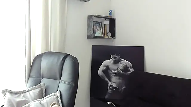 Snapshot of Marck_Mathews chatting on 09/30/25, 12:10 Marck Mathews online show from 09/30/25, 12:10