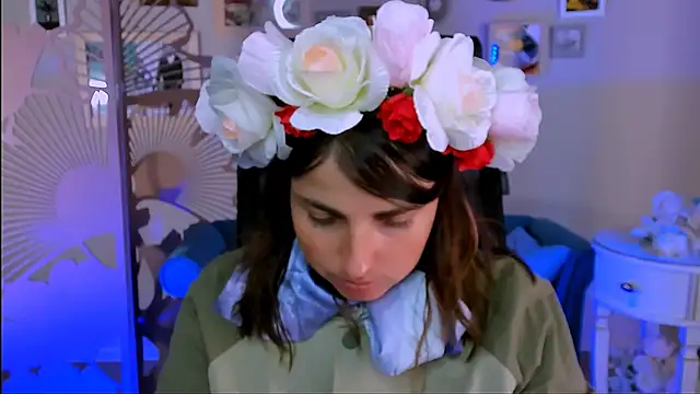 MartaEdams online show from 09/15/25, 06:13