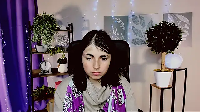 Snapshot of MartaEdams chatting on 03/26/26, 06:19 MartaEdams online show from 03/26/26, 06:19