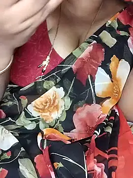 Snapshot of Mia-Telugu chatting on 12/14/25, 12:10 Mia-Telugu online show from 12/14/25, 12:10