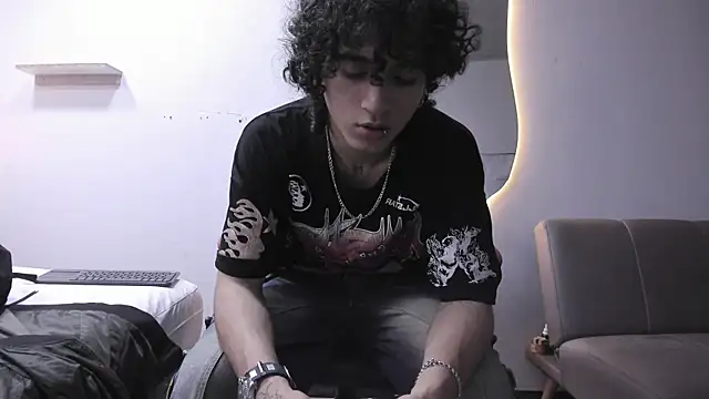 Snapshot of JackesTaylor chatting on 02/20/26, 06:26 JackesTaylor online show from 02/20/26, 06:26