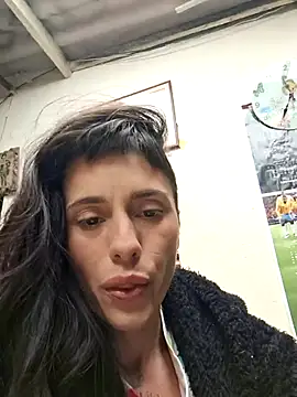 Snapshot of Samy_Hoops chatting on 05/25/26, 04:35 Samy Hoops online show from 05/25/26, 04:35