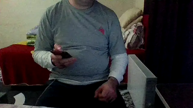 st206boy online show from 11/17/25, 01:55