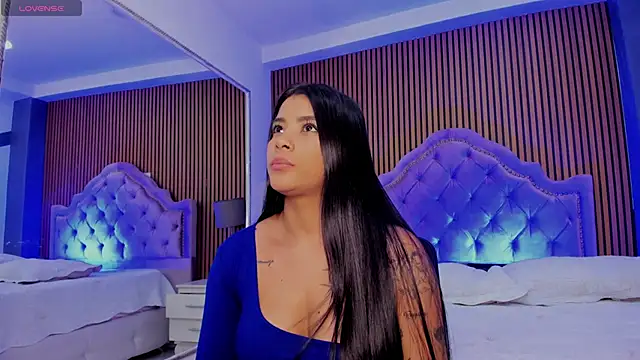 Snapshot of SelenaStonne chatting on 09/16/25, 08:32 SelenaStonne online show from 09/16/25, 08:32