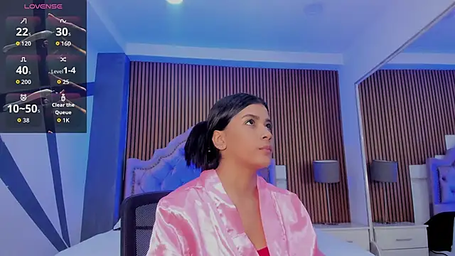 Snapshot of SelenaStonne chatting on 10/01/25, 08:04 SelenaStonne online show from 10/01/25, 08:04