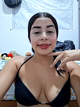 Snapshot of channell0 chatting on 04/12/26, 05:01 channell0 online show from 04/12/26, 05:01