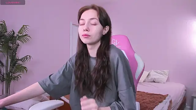 Skelerata online show from 10/13/25, 01:05