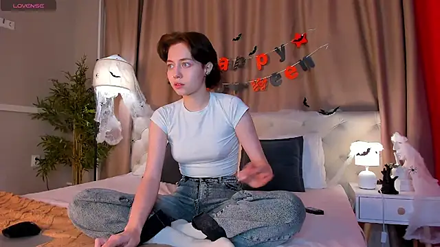 Skelerata online show from 10/26/25, 01:11