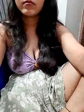 Snapshot of Kavya68 chatting on 10/11/25, 06:12 Kavya68 online show from 10/11/25, 06:12