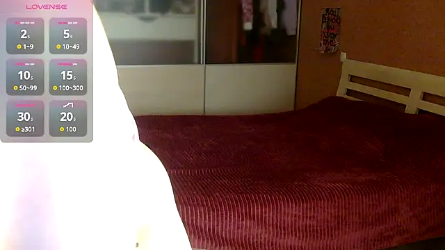 Cassie Pinkkk online show from 11/27/25, 04:20