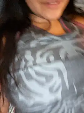 Snapshot of PrincesinhaDeh chatting on 12/01/25, 05:29 PrincesinhaDeh online show from 12/01/25, 05:29