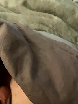 Snapshot of adlescaf9876 chatting on 01/09/26, 09:05 adlescaf9876 online show from 01/09/26, 09:05