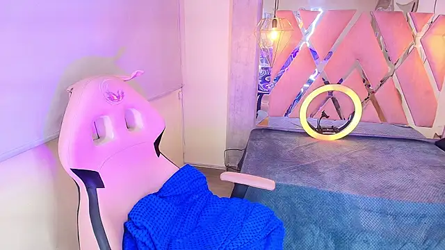 Soleil 66 online show from 10/03/25, 04:09