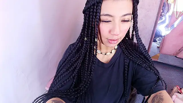 Soleil 66 online show from 10/20/25, 05:41