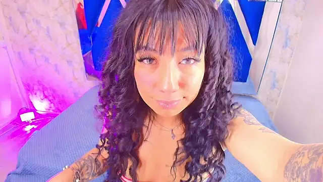 Soleil 66 online show from 12/18/25, 03:56