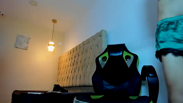 Darkknightx01 online show from 10/09/25, 08:18