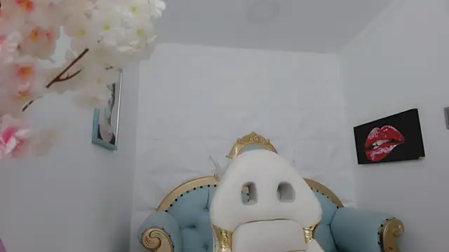 Snapshot of eimy_skinny_ chatting on 09/10/25, 12:38 eimy skinny online show from 09/10/25, 12:38