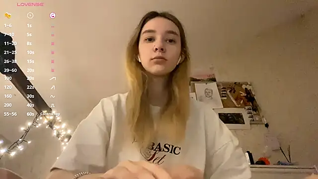 DanaCore online show from 11/02/25, 10:34