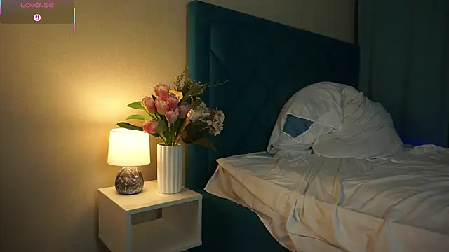 ywixos online show from 11/13/25, 03:11