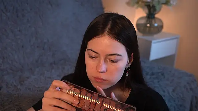 ywixos online show from 12/16/25, 02:55