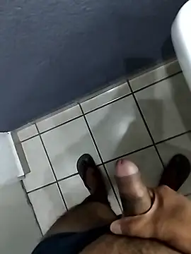 Leofj007 online show from 11/04/25, 06:01