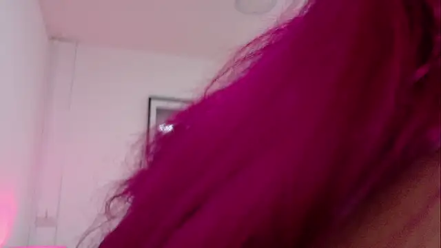 Maddy Mills online show from 06/19/26, 03:49