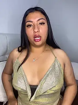 Snapshot of Issa_Santana chatting on 03/21/26, 08:56 Issa Santana online show from 03/21/26, 08:56