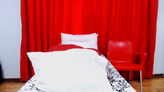 SexyBustyBoobs online show from 06/15/26, 05:53