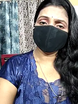 Hotty Sonali online show from 05/12/26, 05:54