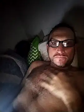 Snapshot of lufercapo chatting on 11/12/25, 09:32 lufercapo online show from 11/12/25, 09:32