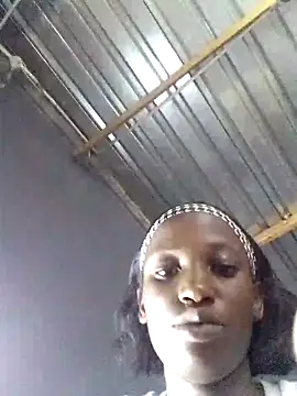 Snapshot of melaninbaebyy chatting on 03/27/26, 01:22 melaninbaebyy online show from 03/27/26, 01:22