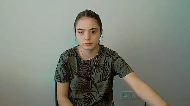 Sun Shine   online show from 09/22/25, 05:42