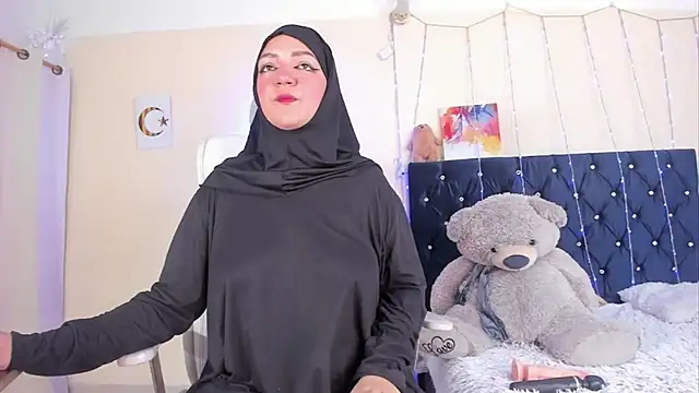 Dana-Alabi online show from 09/15/25, 01:38