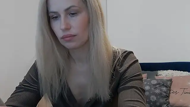 Snapshot of Lika_Soul chatting on 01/14/26, 04:01 Lika Soul online show from 01/14/26, 04:01