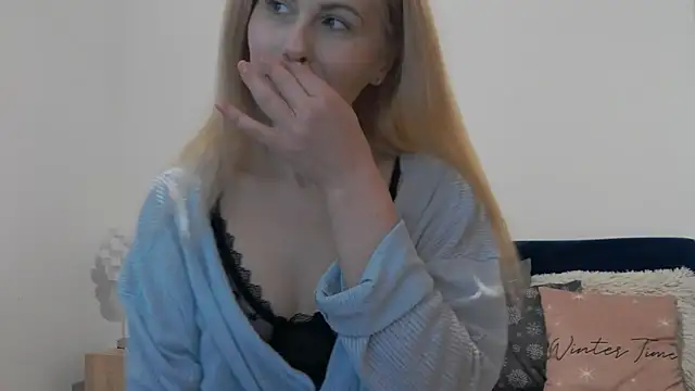 Snapshot of Lika_Soul chatting on 03/14/26, 04:34 Lika Soul online show from 03/14/26, 04:34