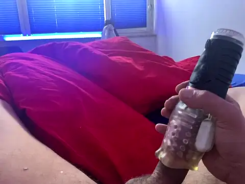 Snapshot of JakobPeralta74 chatting on 12/02/25, 08:41 JakobPeralta74 online show from 12/02/25, 08:41