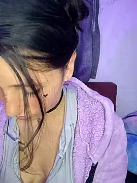 Snapshot of Candy-Gema chatting on 03/09/26, 10:03 Candy-Gema online show from 03/09/26, 10:03