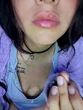 Snapshot of Candy-Gema chatting on 03/25/26, 10:27 Candy-Gema online show from 03/25/26, 10:27