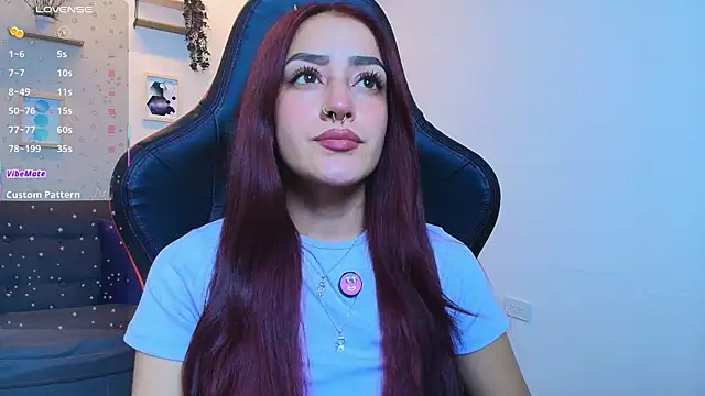 ViolethRosse online show from 11/11/25, 07:25