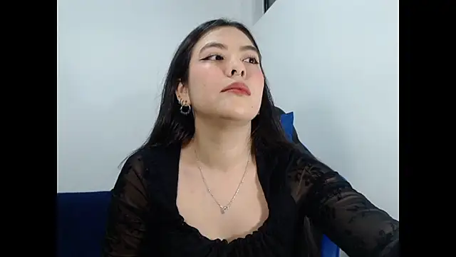 Snapshot of EloiseJun chatting on 06/26/26, 04:50 EloiseJun online show from 06/26/26, 04:50