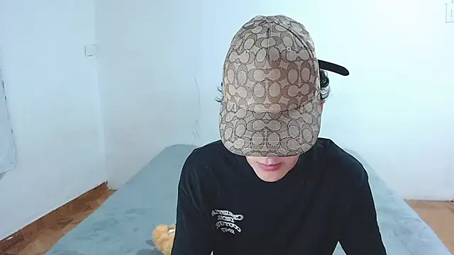 Snapshot of Sam_Cute3 chatting on 10/03/25, 10:51 Sam Cute3 online show from 10/03/25, 10:51