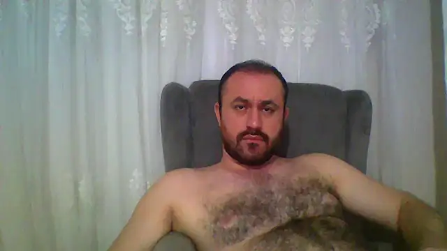Snapshot of micheal3467 chatting on 10/31/25, 10:00 micheal3467 online show from 10/31/25, 10:00