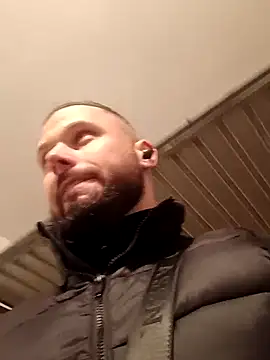 Snapshot of Barber33zk chatting on 09/29/25, 07:30 Barber33zk online show from 09/29/25, 07:30