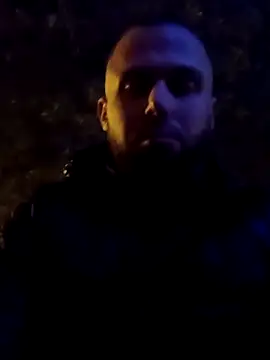 Snapshot of Barber33zk chatting on 10/29/25, 08:21 Barber33zk online show from 10/29/25, 08:21