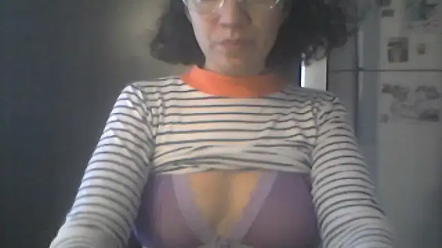 Snapshot of loliporomero chatting on 05/11/26, 05:54 loliporomero online show from 05/11/26, 05:54