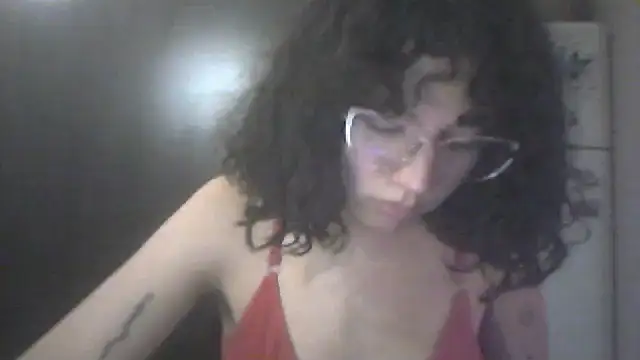 Snapshot of loliporomero chatting on 05/29/26, 12:52 loliporomero online show from 05/29/26, 12:52