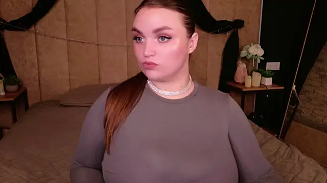 Snapshot of Ida_Swift chatting on 09/16/25, 09:05 Ida Swift online show from 09/16/25, 09:05