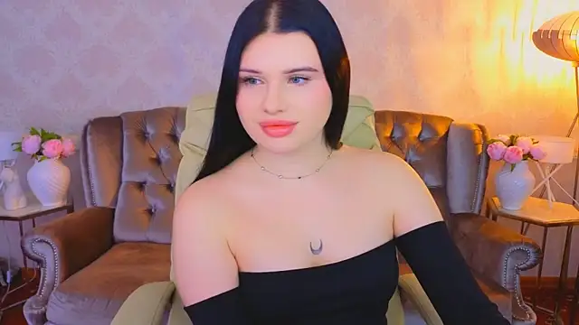 Snapshot of Neyla_Charm chatting on 02/04/26, 07:25 Neyla Charm online show from 02/04/26, 07:25