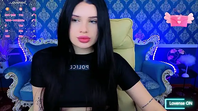 Snapshot of Neyla_Charm chatting on 02/15/26, 09:30 Neyla Charm online show from 02/15/26, 09:30